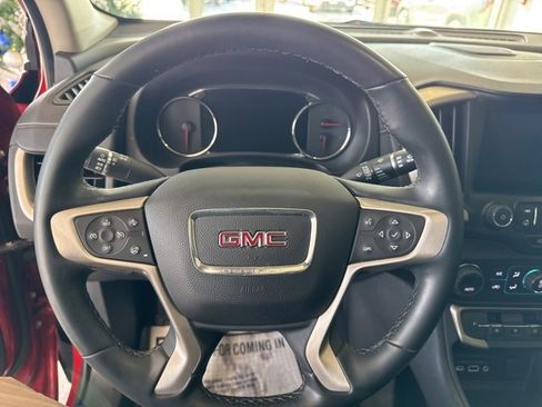Used 2023 GMC Terrain Denali image 11