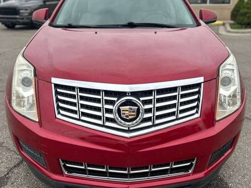 Used 2014 Cadillac SRX Luxury AWD/4WD image 2