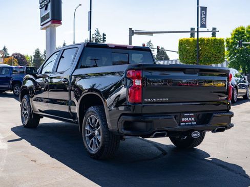 Used 2021 Chevrolet Silverado 1500 RST w/ Convenience Package II AWD/4WD image 12