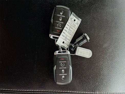 Used 2022 RAM 1500 Big Horn image 34