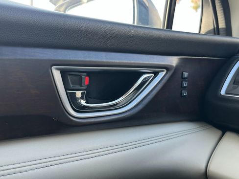 Used 2019 Subaru Ascent Touring w/ Popular Package #2A AWD/4WD image 28
