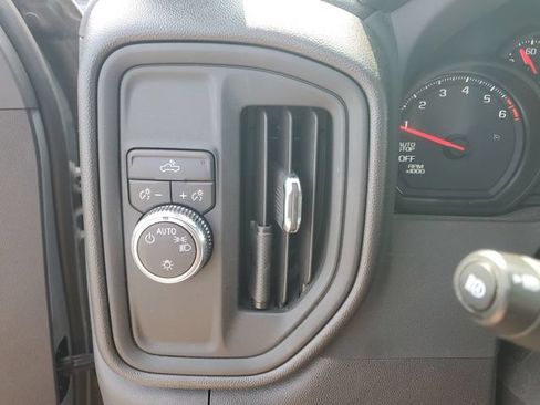Used 2024 GMC Sierra 1500 Pro w/ Pro Value Package RWD image 17