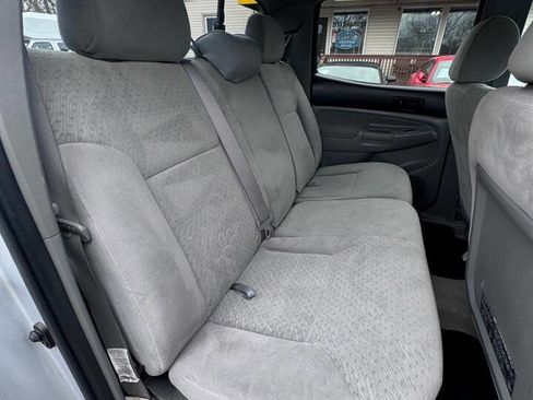 Used 2006 Toyota Tacoma PreRunner image 17