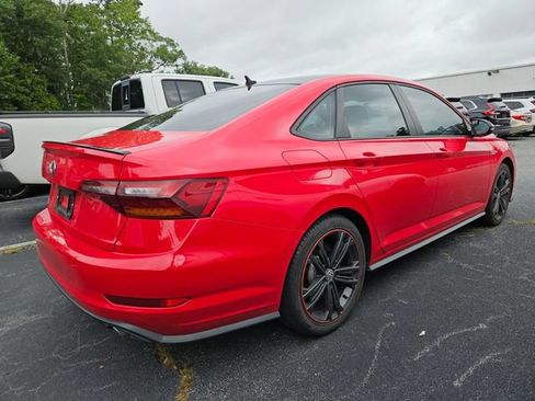 Used 2019 Volkswagen Jetta GLI FWD image 6