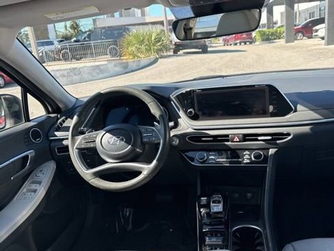 Used 2023 Hyundai Sonata Limited image 33