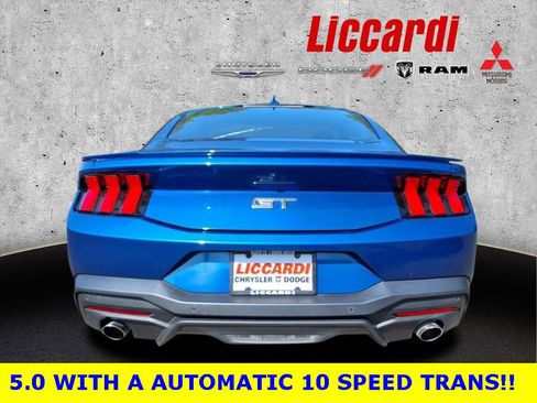 Used 2024 Ford Mustang GT Premium image 3