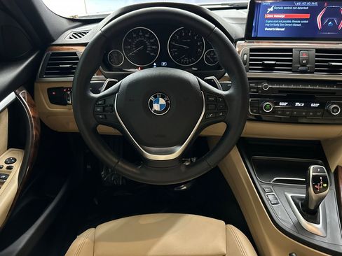 Used 2018 BMW 330i Sedan RWD image 27