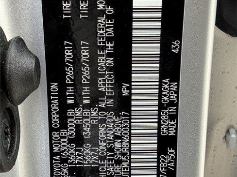 Used 2022 Toyota 4Runner SR5 image 32