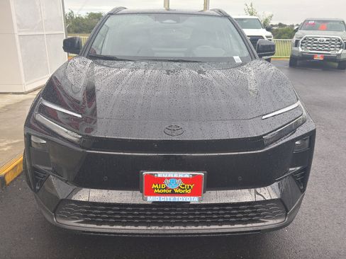 New 2026 Toyota C-HR AWD/4WD image 4