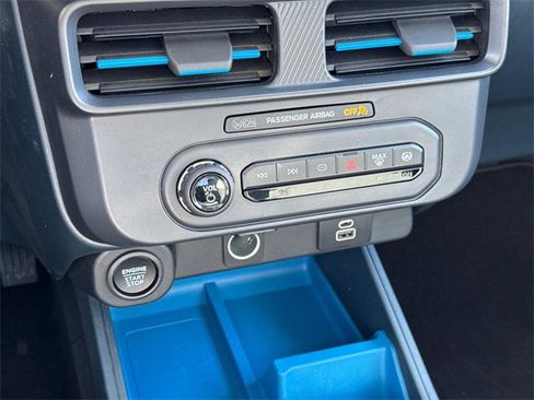 Used 2025 Ford Maverick XLT w/ Equipment Group 302A image 29