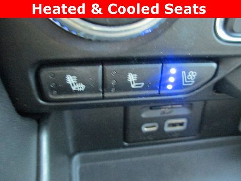 Certified 2021 GMC Yukon XL AT4 w/ Rear Media and Nav Package image 17