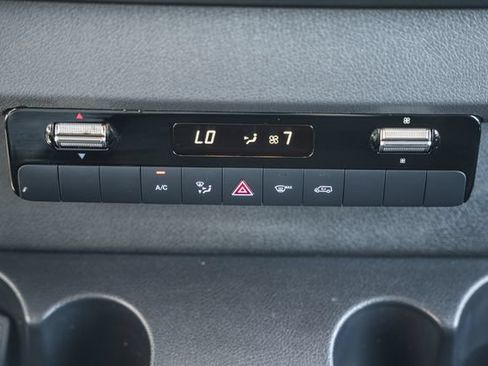 Used 2024 Mercedes-Benz Sprinter 3500 image 29