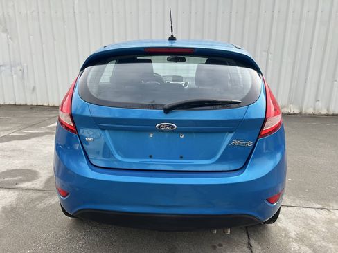 Used 2012 Ford Fiesta SE FWD image 4