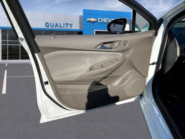 Used 2018 Chevrolet Cruze LT FWD image 22