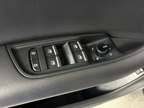 Used 2023 Audi Q8 Premium AWD/4WD image 14
