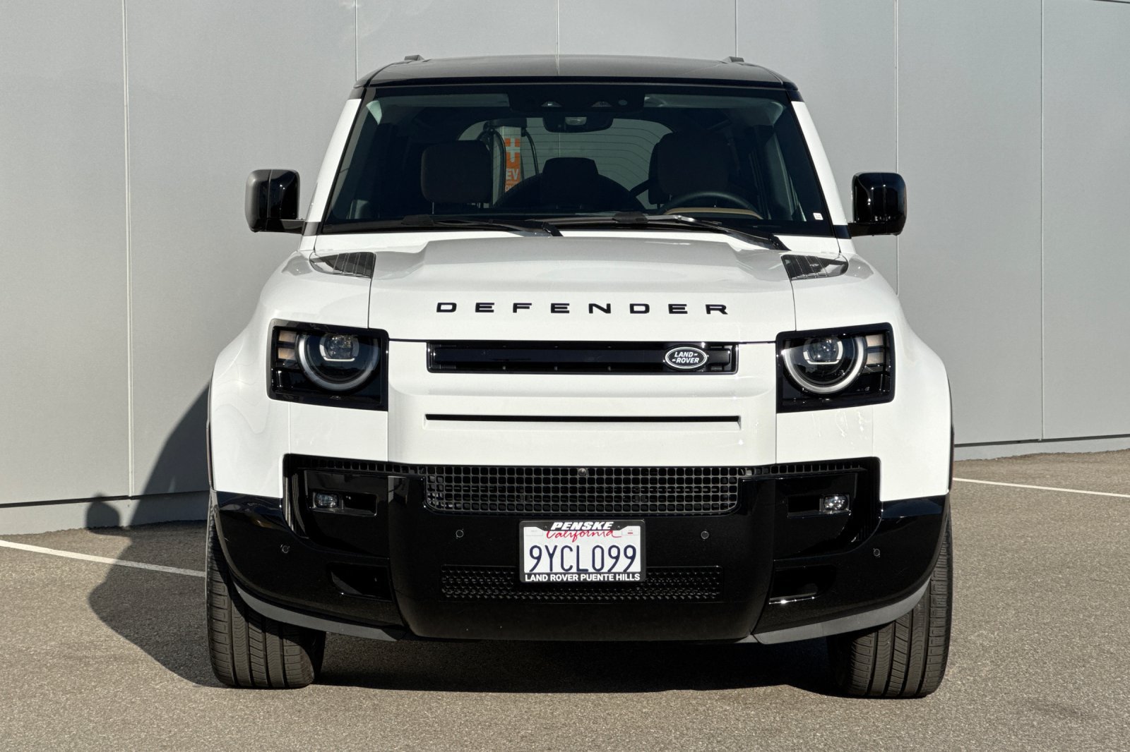 Certified 2026 Land Rover Defender 110 X-Dynamic SE AWD/4WD image 8