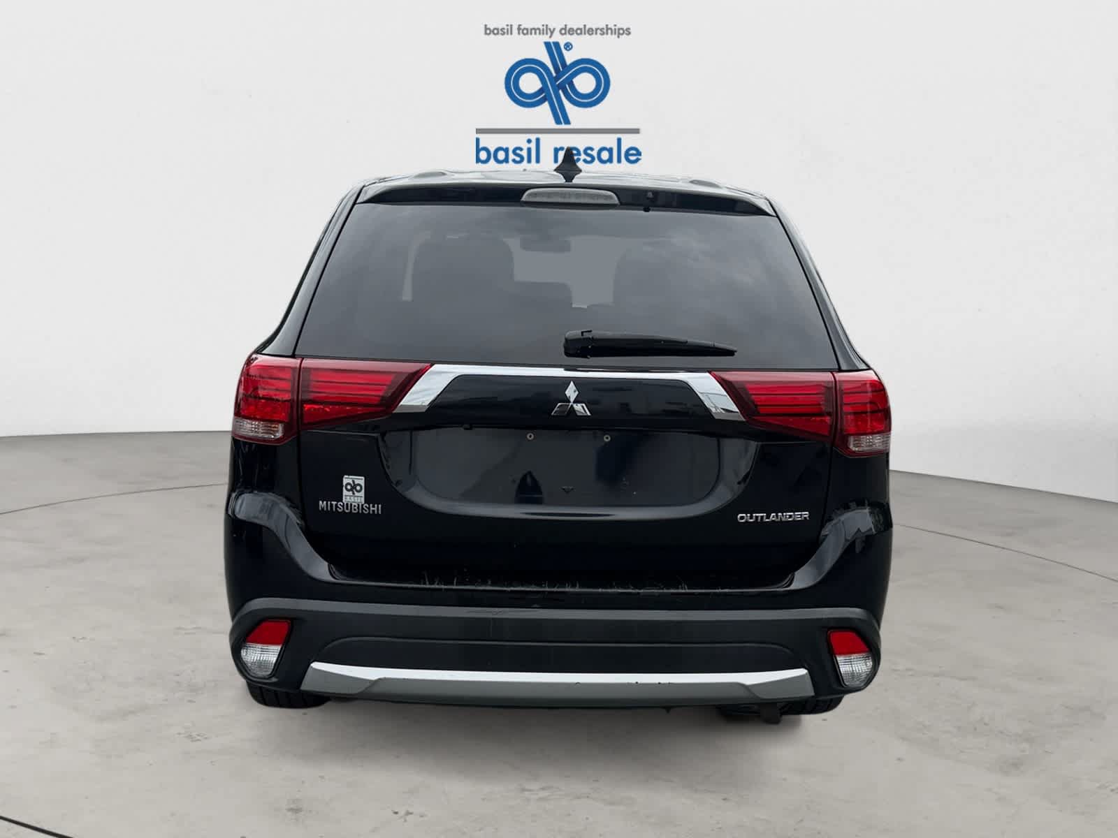 Used 2017 Mitsubishi Outlander ES FWD image 6