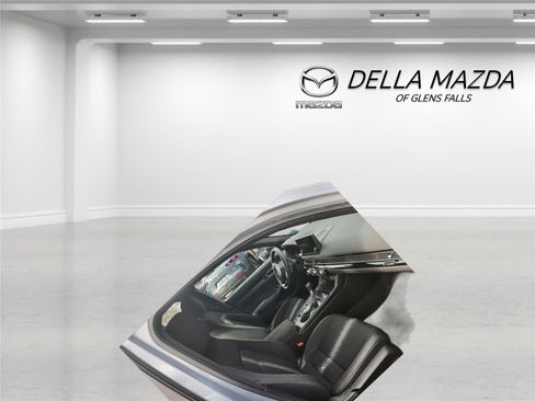 Used 2023 Honda Civic Sport image 4