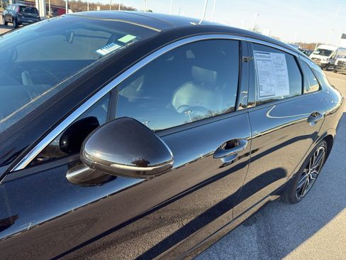 Used 2024 Kia K5 GT w/ GT1 Package image 16