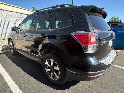 Used 2018 Subaru Forester 2.5i Premium w/ Protection Package #1 AWD/4WD image 3