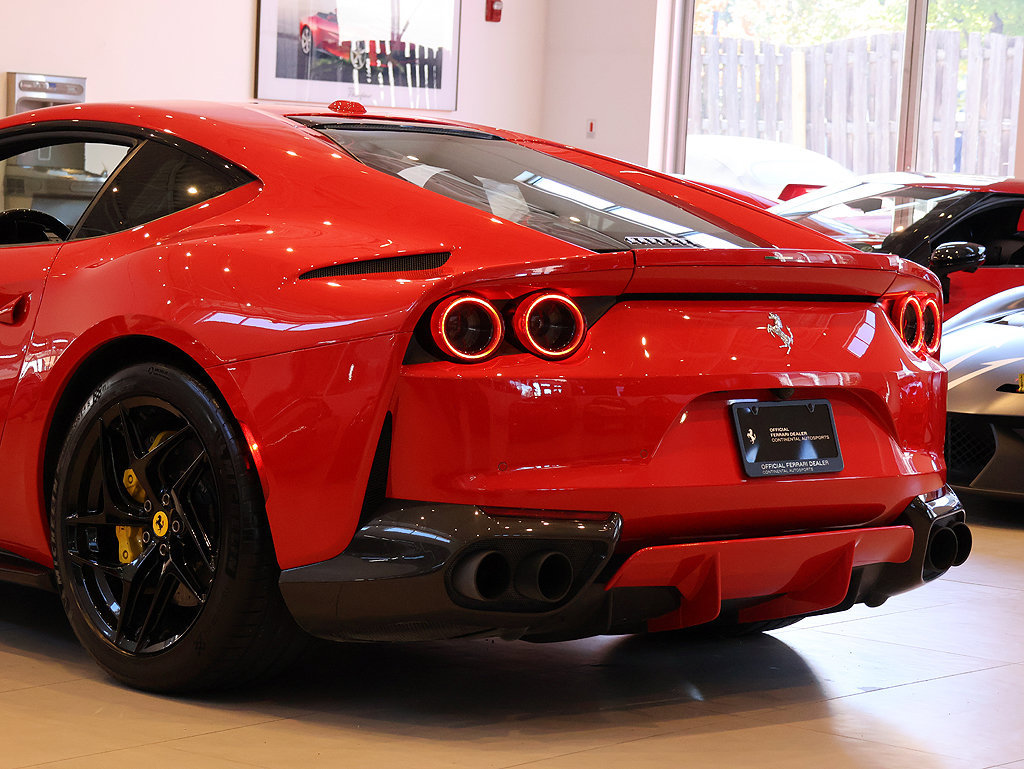 Certified 2018 Ferrari 812 Superfast RWD image 39