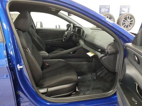New 2026 Hyundai Elantra Sport image 17
