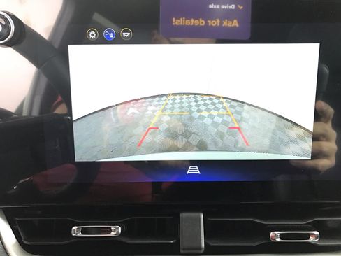 New 2026 Chevrolet Equinox LT w/ Convenience Package II image 34