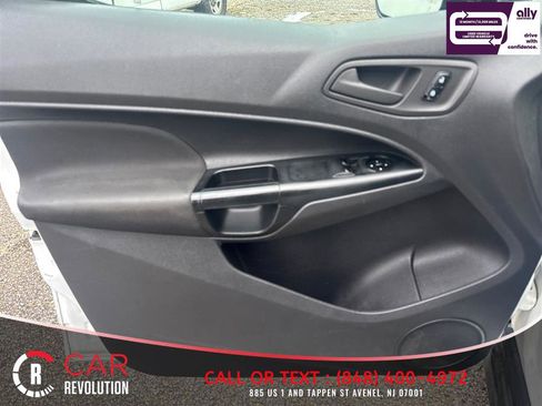 Used 2018 Ford Transit Connect XL image 12