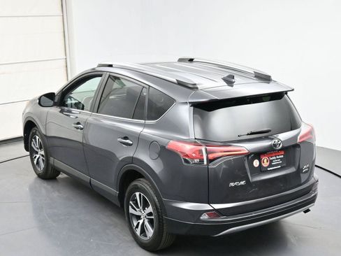 Used 2018 Toyota RAV4 XLE w/ Plus Extra Value Package AWD/4WD image 29