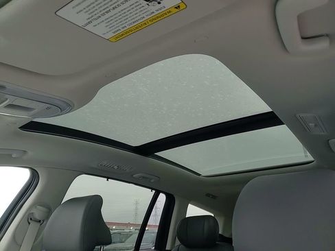 New 2026 Hyundai Ioniq 9 Limited image 23