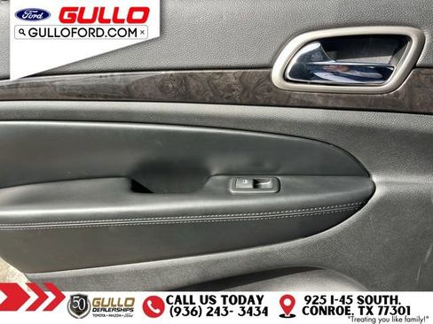 Used 2012 Jeep Grand Cherokee Laredo RWD image 16