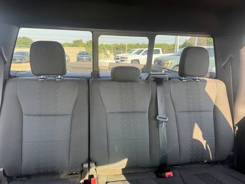 Used 2018 Ford F150 XLT w/ Equipment Group 302A Luxury AWD/4WD image 9