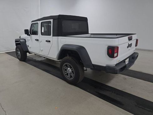 Used 2020 Jeep Gladiator Sport w/ Quick Order Package 24S image 4