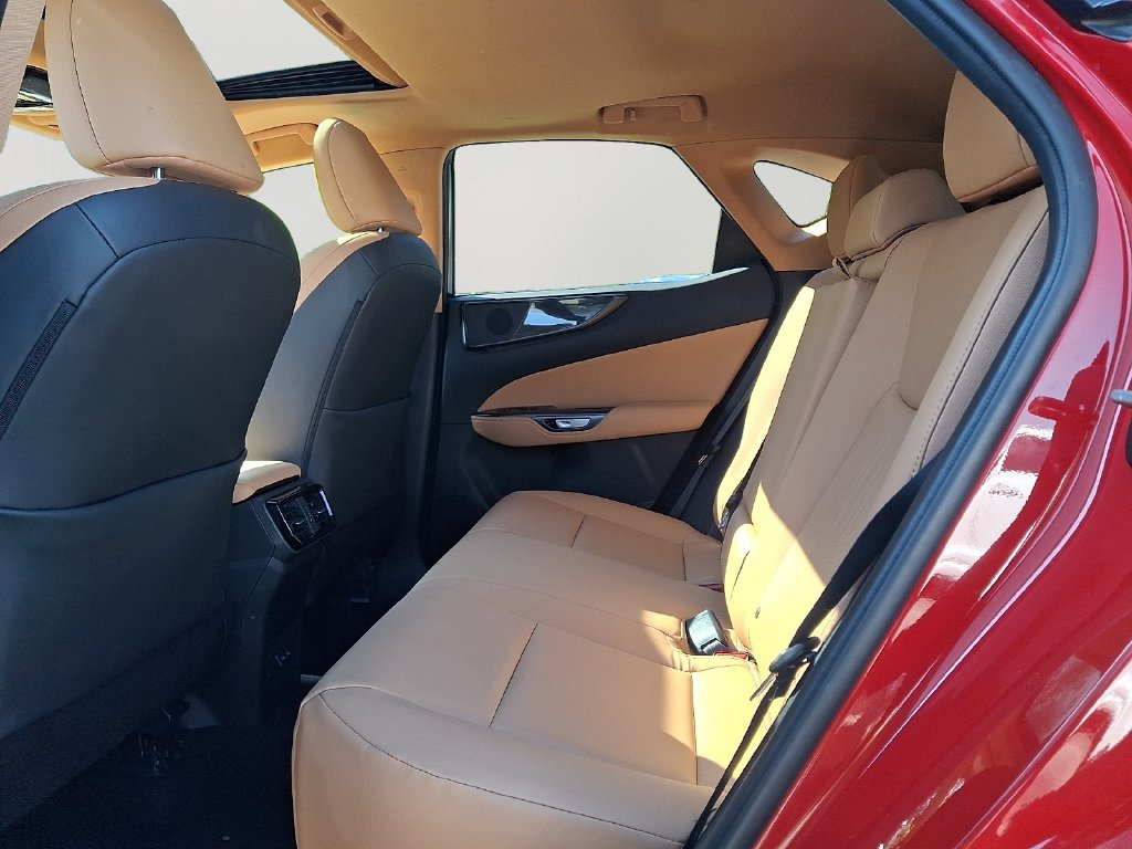 Certified 2025 Lexus NX 350 AWD w/ Accessory Package (2T) image 8