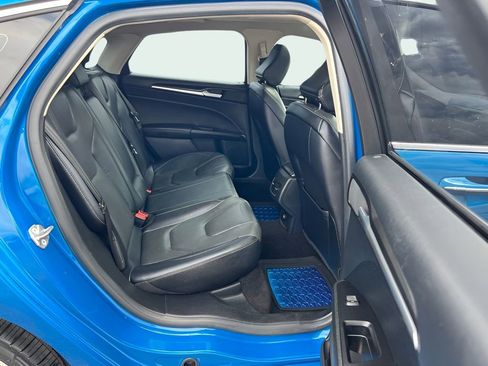 Used 2020 Ford Fusion Titanium image 16