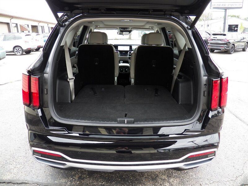 Used 2022 Kia Sorento SX AWD/4WD image 13