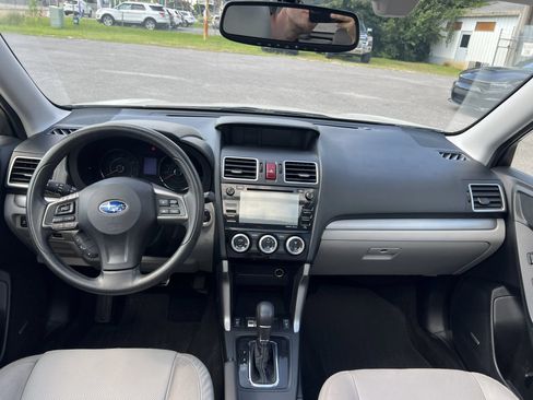 Used 2016 Subaru Forester 2.5i Touring w/ Eyesight & Navigation System AWD/4WD image 24