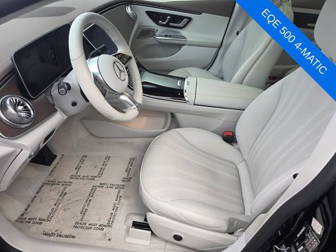 Used 2023 Mercedes-Benz EQE 500 4MATIC Sedan image 8