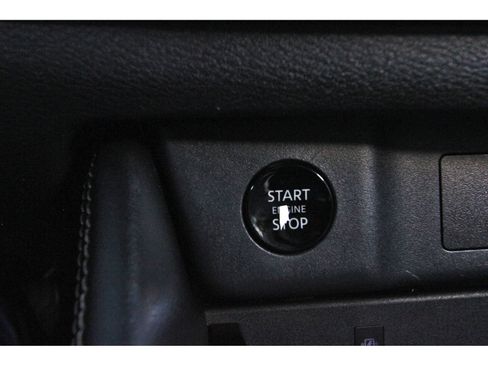 Certified 2024 Nissan Rogue Platinum w/ Platinum Premium Package FWD image 29