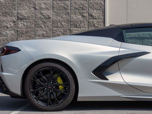 Used 2023 Chevrolet Corvette Stingray Preferred Conv RWD image 10