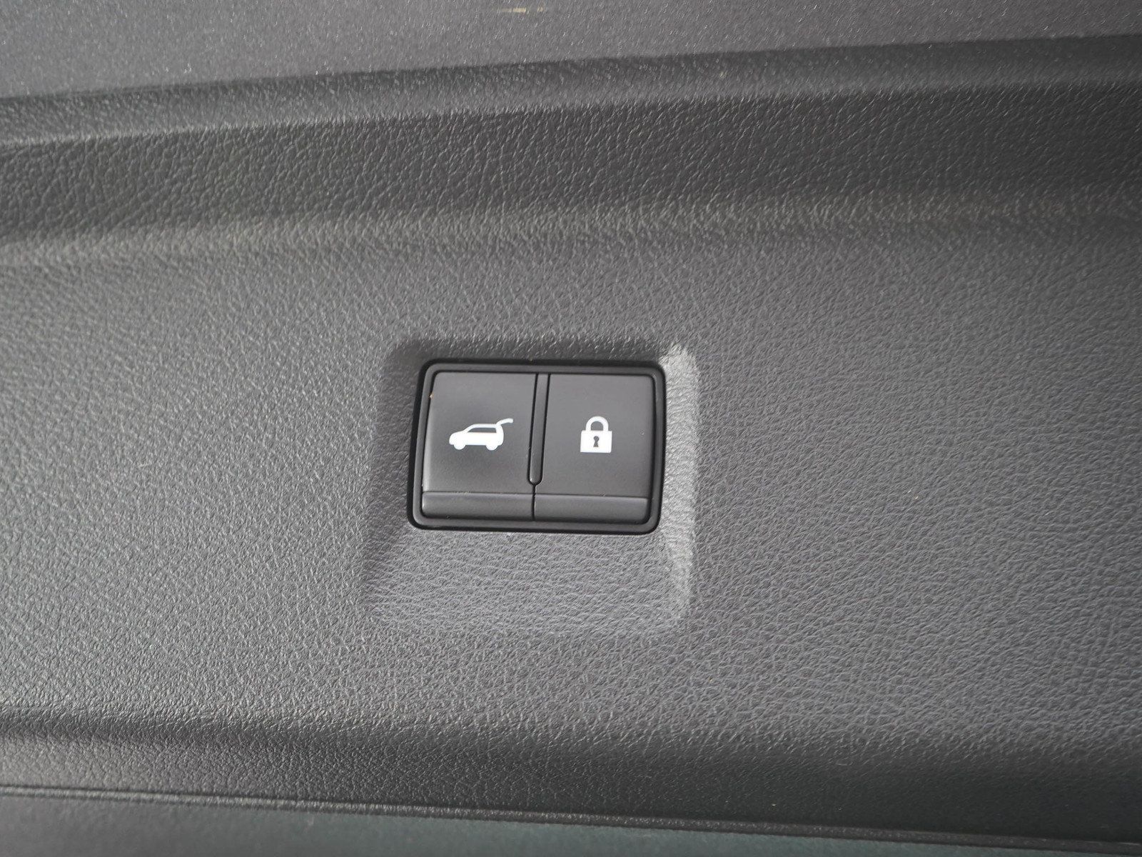 Used 2025 INFINITI QX60 Luxe AWD/4WD image 15