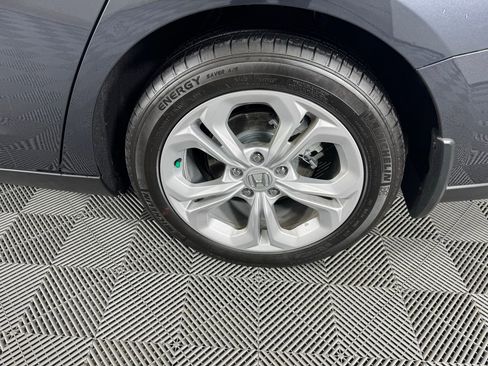 Used 2025 Honda Accord LX image 30