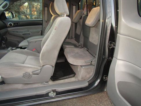 Used 2009 Toyota Tacoma 2WD Access Cab image 15