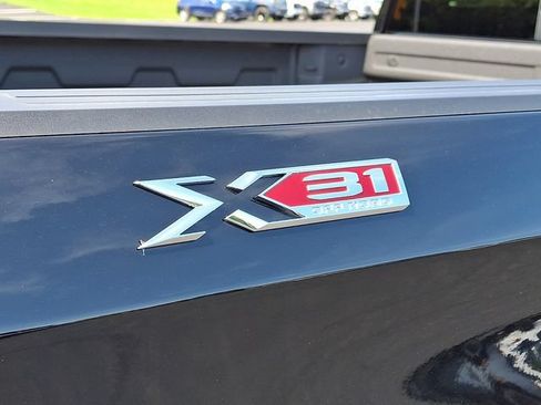 Used 2025 GMC Sierra 1500 Elevation AWD/4WD image 32
