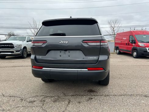Certified 2024 Jeep Grand Cherokee L Laredo image 24
