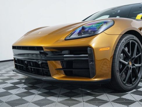 Certified 2025 Porsche Panamera GTS AWD/4WD image 11