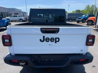New 2026 Jeep Gladiator Sport
