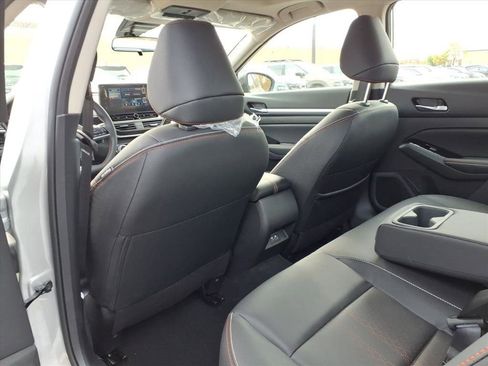 New 2025 Nissan Altima 2.5 SR image 27