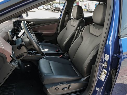 Used 2021 Volkswagen ID.4 Pro S image 4