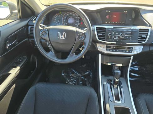 Used 2015 Honda Accord Sport image 16